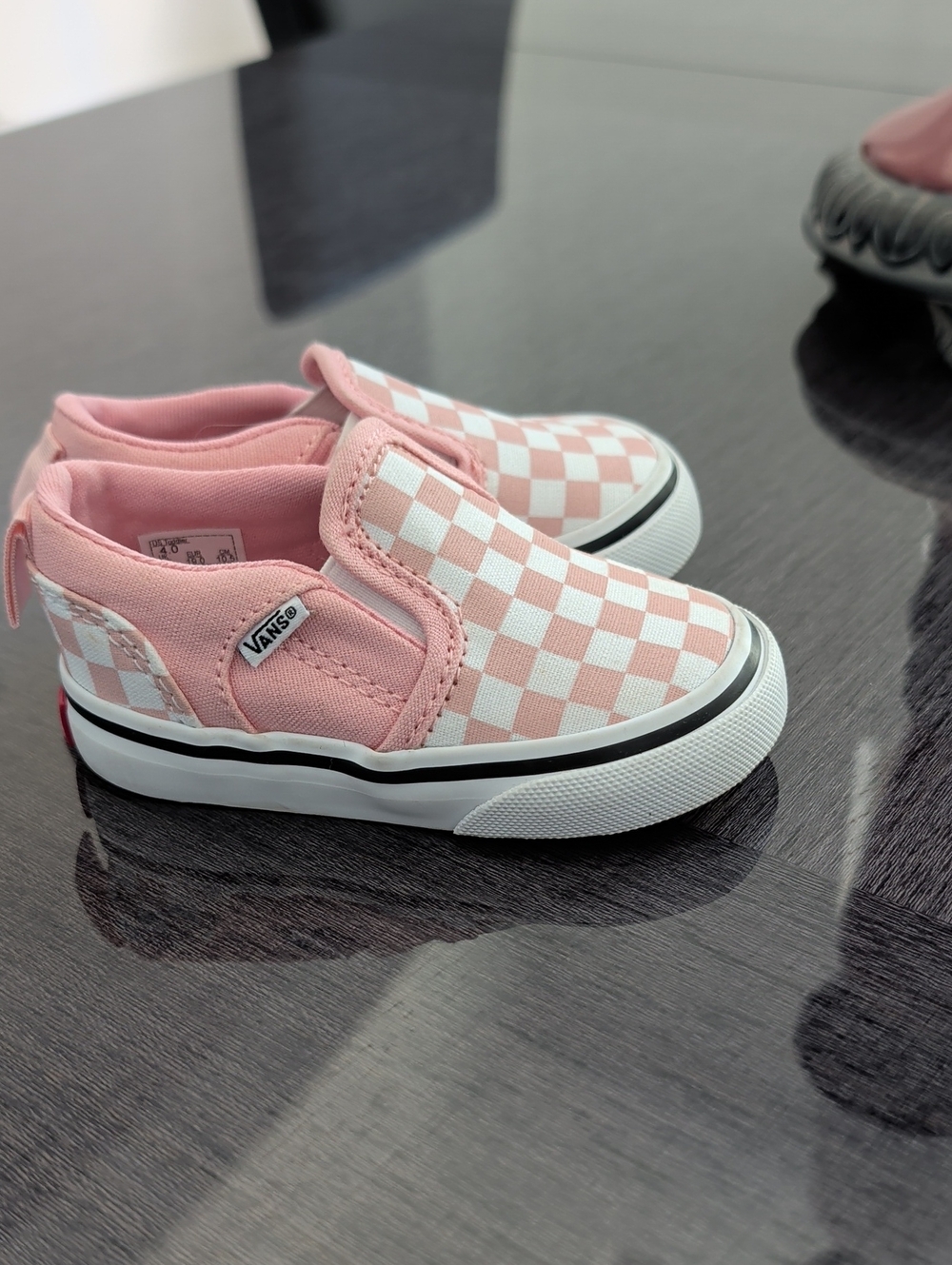 Like New Vans Asher Sneakers Slip-On Shoes 4 Girl Baby